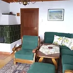 Haus Bernkogelblick In By Interhome Гольдег